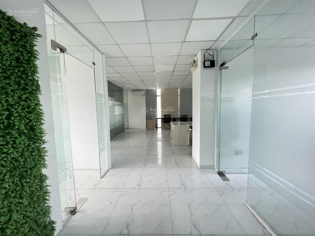 Văn phòng đầy đủ nội thất tại 154156 nguyễn hữu thọ, nhà bè  140m²  38 triệu/tháng