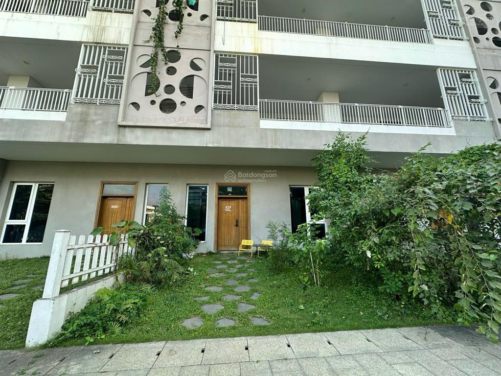 Chủ gửi cho thuê nhà phố 3 tầng 1 hầm mặt tiền đường tố hữu khu lakeview thủ thiêm