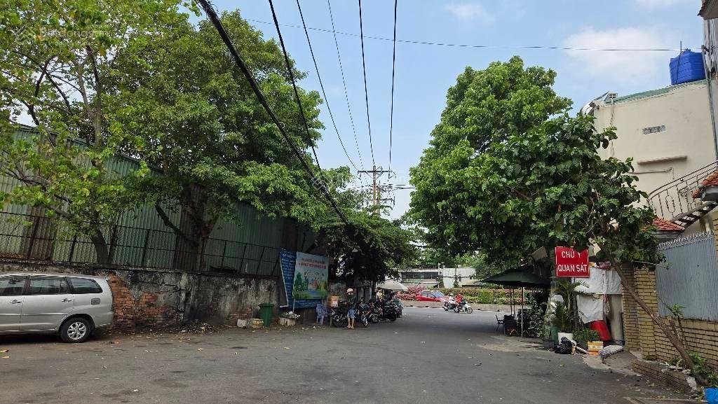 Mặt tiền kinh doanh 4x15m, 3 tầng, gần chợ thạch đà, kênh tham lương chỉ 6,7 tỷ