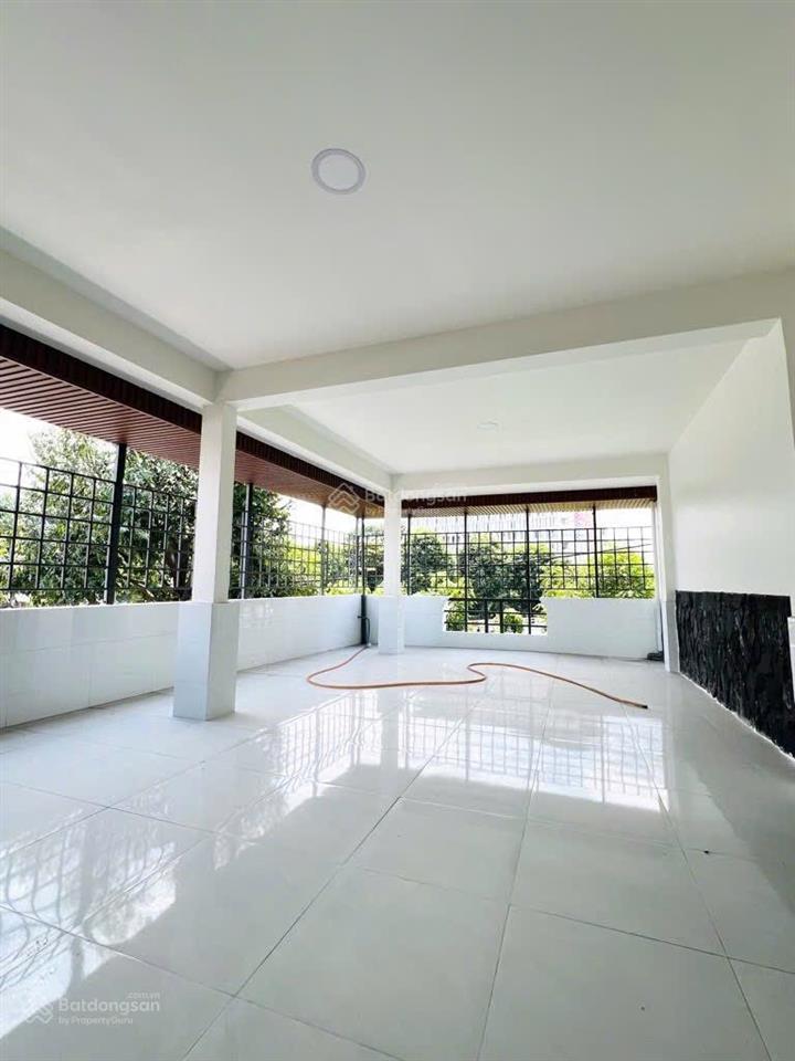 Bán nhà mặt tiền 80m2 4 tầng tại 257 tô ký, trung mỹ tây q12 chỉ hơn 6 tỷ