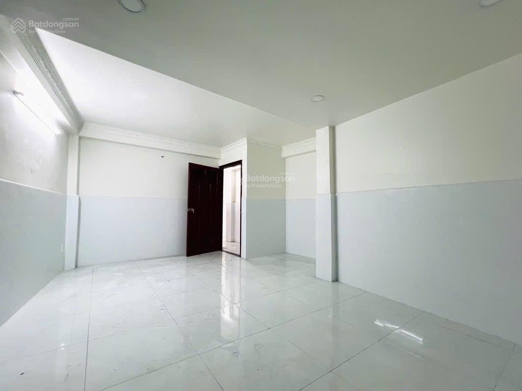 Bán nhà mặt tiền 80m2 4 tầng tại 257 tô ký, trung mỹ tây q12 chỉ hơn 6 tỷ