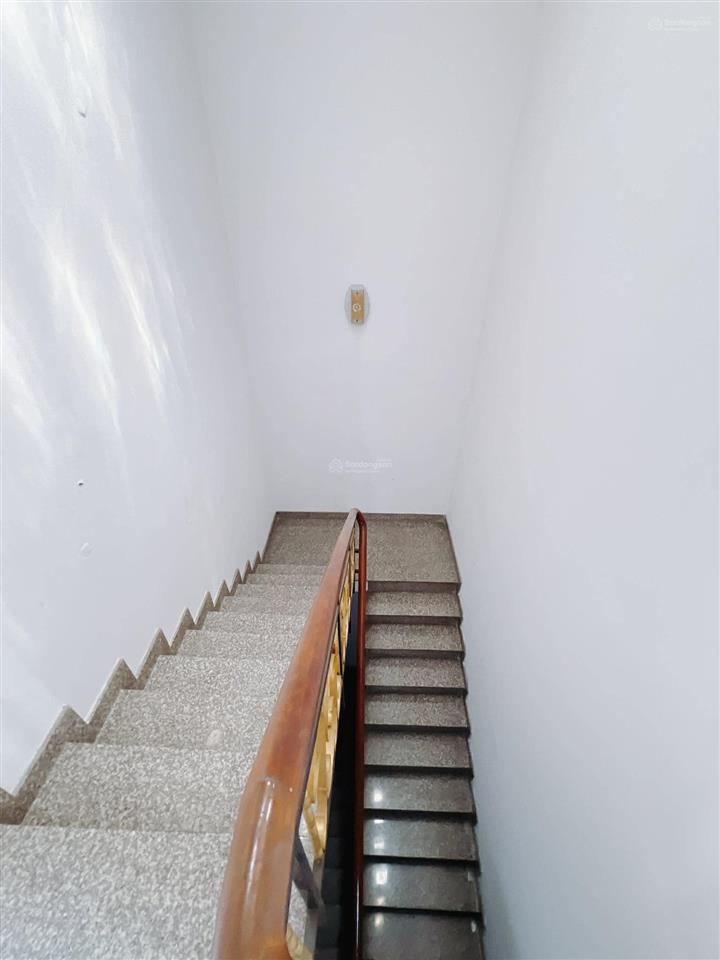 Bán gấp nhà riêng 270/41g tô ký, 5,1 tỷ, 75 m2, 8pn, 7wc