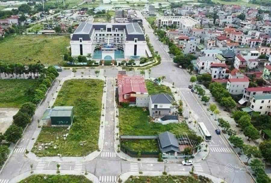 Chính chủ giảm 20% giá lô góc biệt thự cổ dương  tiên dương 173m2