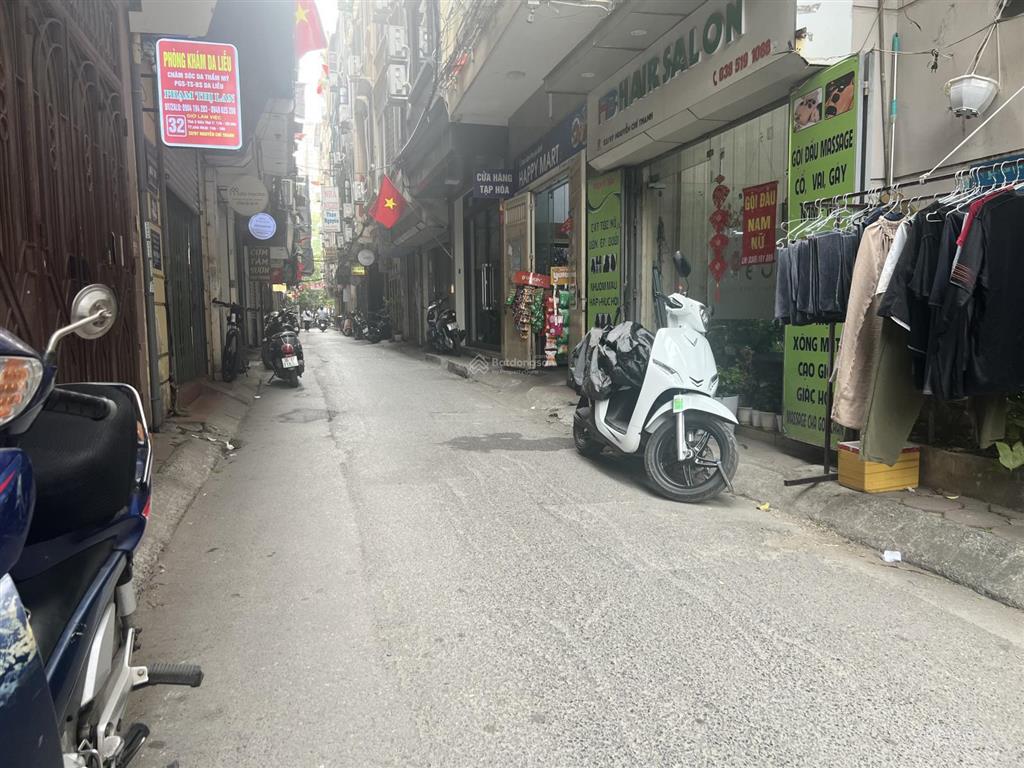 Phân lô vỉa hè kinh doanh phố nguyên hồng  huỳnh thúc kháng 35m x 6 tầng , đường oto 5m giá 14 tỷ