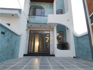 Cần bán gấp căn nhà 2 tầng (127m2) nhà mới đẹp