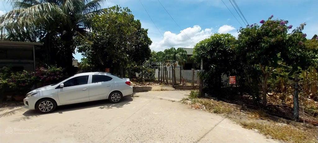 Bán gấp nhà thôn an ninh, diên an, giá tốt nhất trong khu vực
