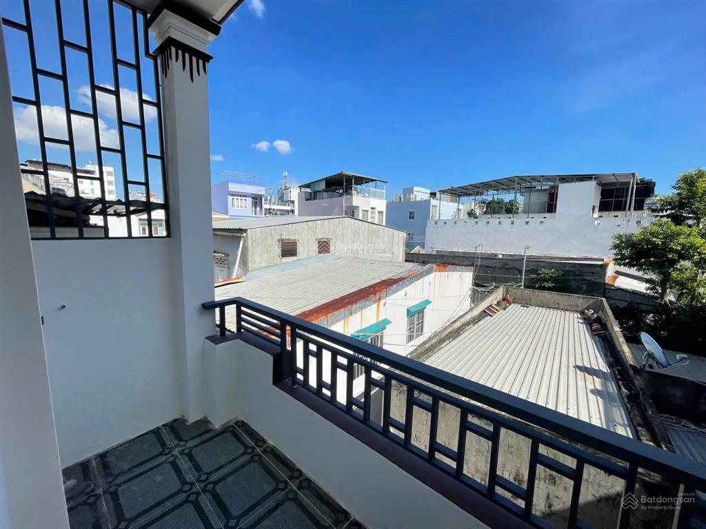 Bán nhà 2,5 tầng mới đẹp hẻm đường phùng hưng, phước long, nam nha trang