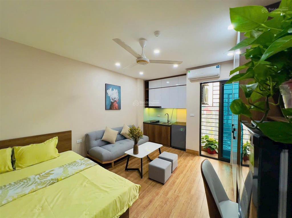 Chính chủ bán gấp tòa 8 tầng thang máy  mặt phố vương thừa vũ