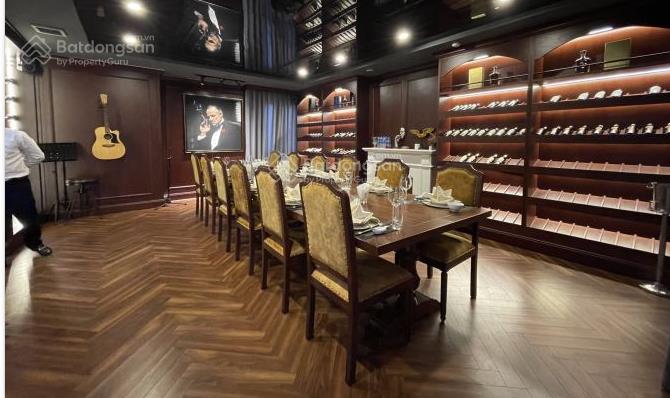 Siêu phẩm bên sông  pháp lý cực nét  lô góc bốn mặt thoáng.