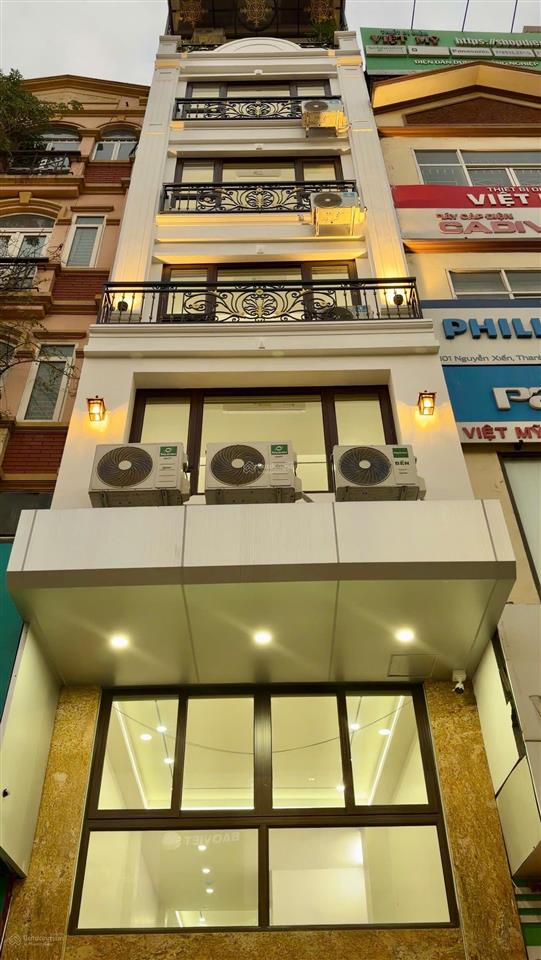 Chính chủ bán nhà mặt phố 99 nguyễn xiển mặt tiền rộng, giá tốt