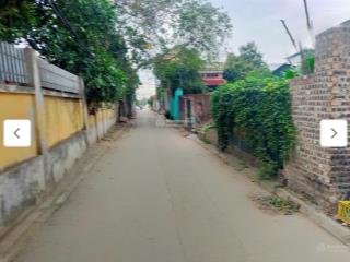 Chính chủ cần bán 44 m2 đât sen hồ  lệ chi  gia lâm, giá 2,65 tỷ,  0985 865 ***