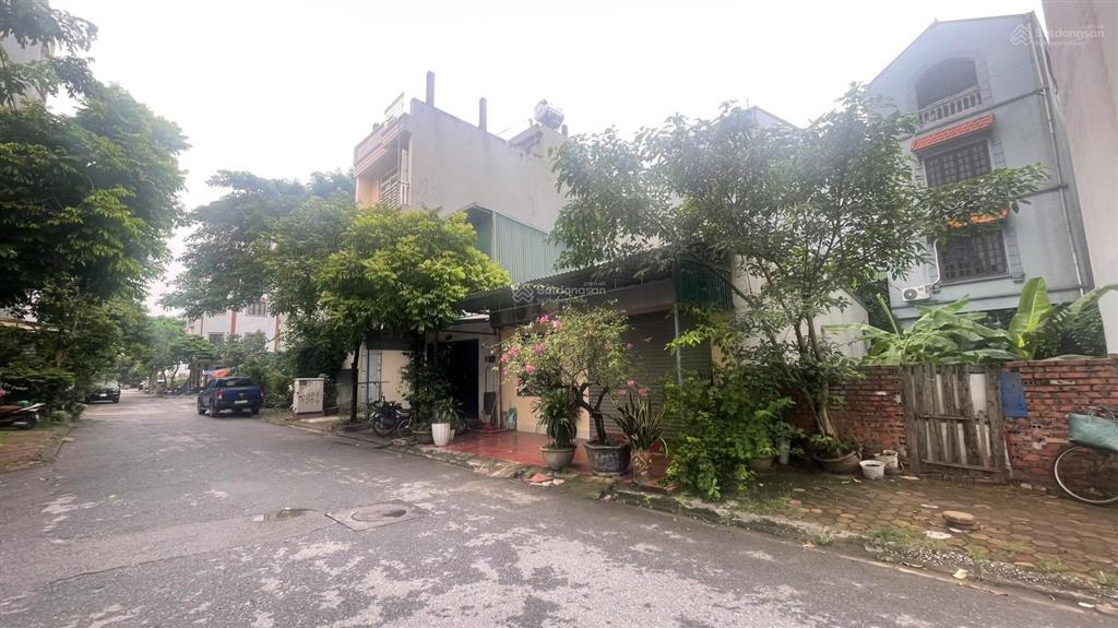 Chủ cần bán đất tái định cư trâu quỳ view vườn hoa, đường 11m có vỉa hè vị trí cực đẹp!