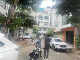 Hàng hiếm tái định cư gia lâm đất đẹp đường 9m vỉa hè, giá chỉ nhỉnh 9 tỷ