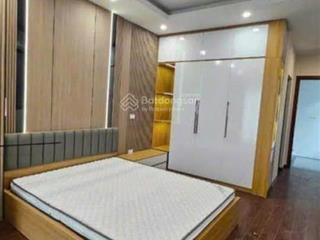Bán nhà 5 tầng căn góc ngô xuân quảng gia lâm  2 mặt đường  ô tô vào nhà, giá 8.7 tỷ
