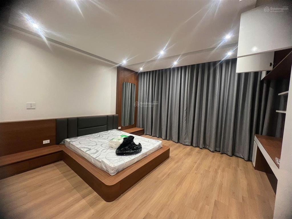 25 tỷ liền kề 95m2, xây 5 tầng thang máy, mặt phố đức giang, dự án bình minh garden, 0988 970 ***
