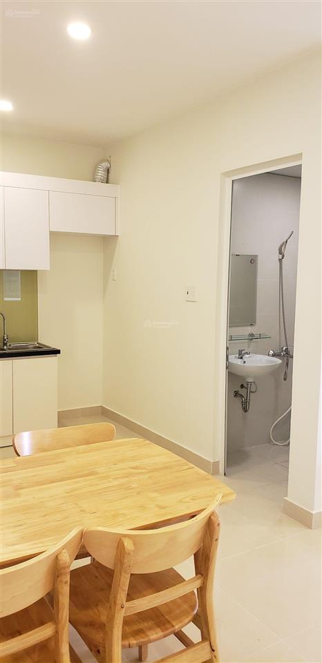 Chính chủ cho thuê full nội thất mới 100%. giá chỉ 7,5triệu/th.  0906 662 ***