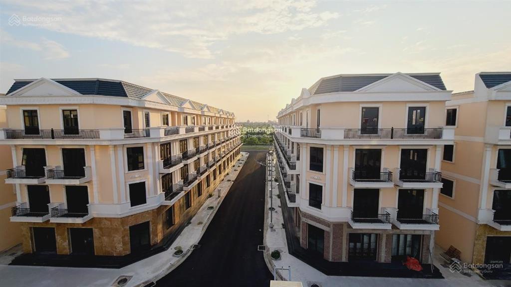 Duy nhất 1 căn shophouse trục thông vietsing square dt 75m2, giá 5.115 tỷ phá giá thị trường