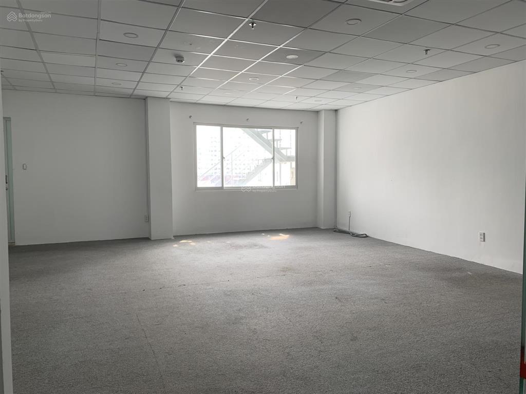 Văn phòng bình thạnh  giáp quận 1 dt 81m2