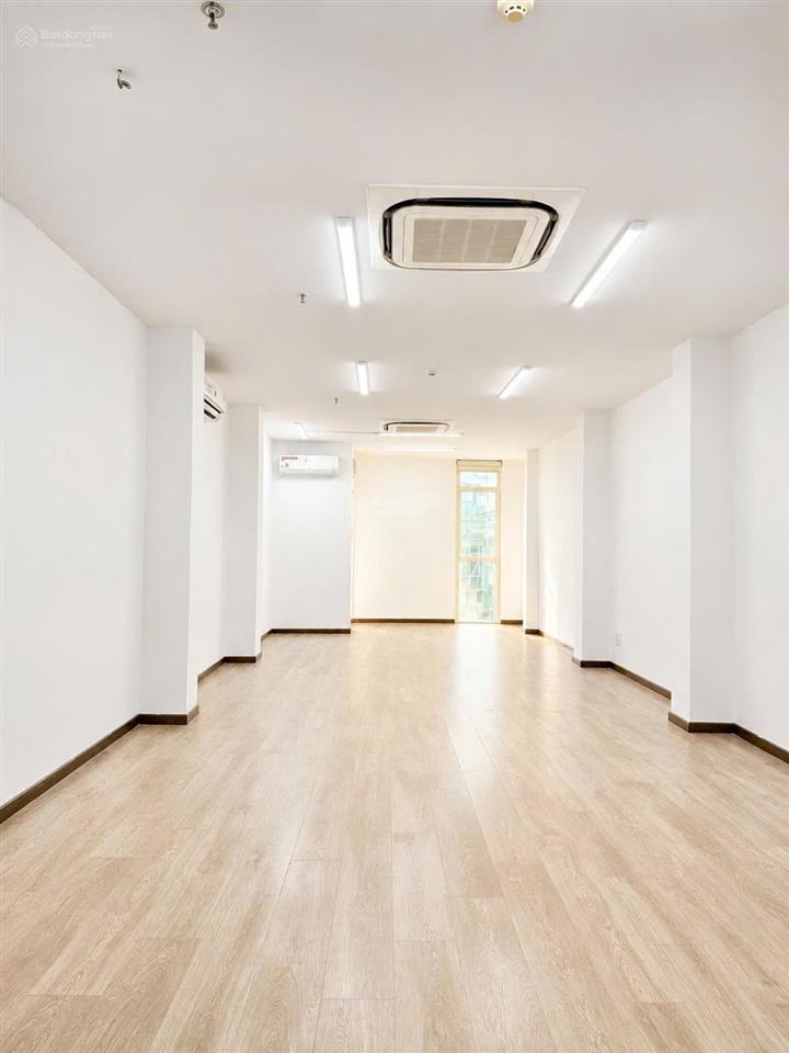Văn phòng quận 1 ngay mạc đỉnh chi giao điện biên phủ 54m2 chỉ 14tr