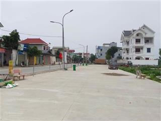 Bán nhanh lô mặt đường chợ bương cấn, hữu kinh doanh sầm uất.  0985 242 ***