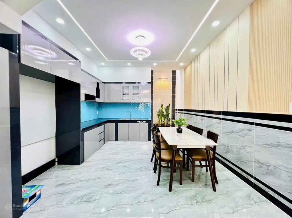 Nhà phố 4m x 20m 3 tầng full nội thất, hẻm nhựa 6m chỉ sau quán cafe mặt tiền đường thới an 16