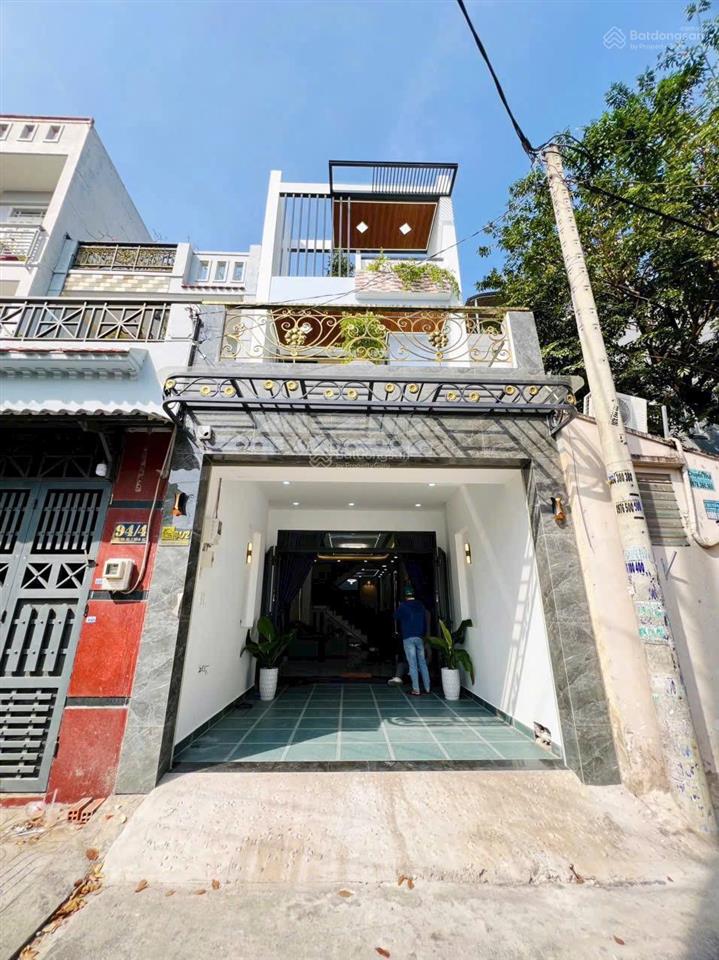 Nhà phố 4m x 20m 3 tầng full nội thất, hẻm nhựa 6m chỉ sau quán cafe mặt tiền đường thới an 16