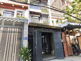 Nhà phố 4m x 17m 4 tầng, hẻm nhựa 6m cách đường hà huy giáp chỉ 30m thích hợp mở cty, vp