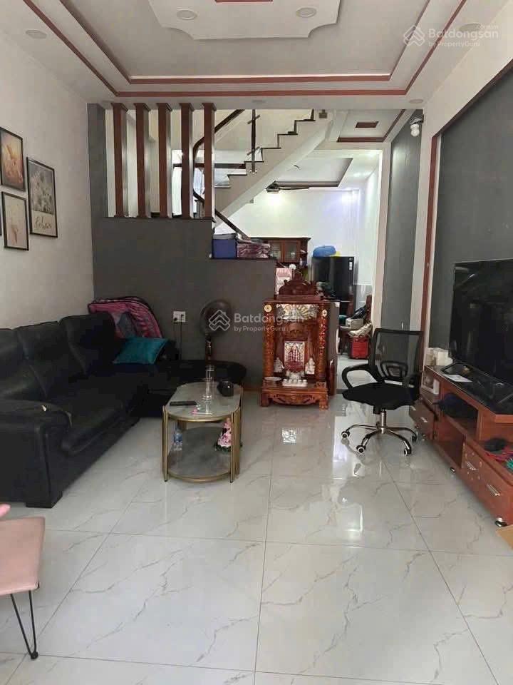 Giảm 300tr nhà phố 4m x 15m 3 tầng đường tân chánh hiệp 08 ngay hiệp thành city