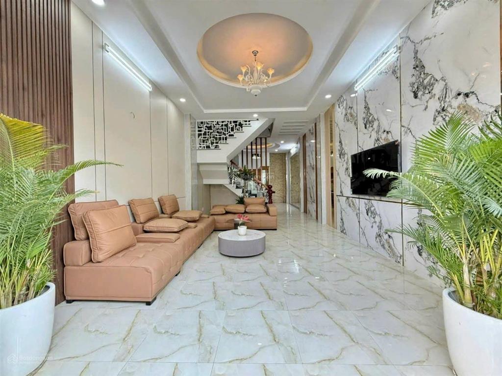 Giảm 1.4 tỷ nhà phố 4,5m x 16m góc 2 mặt tiền hẻm đường lê thị riêng sát bên kdc hà đô q12