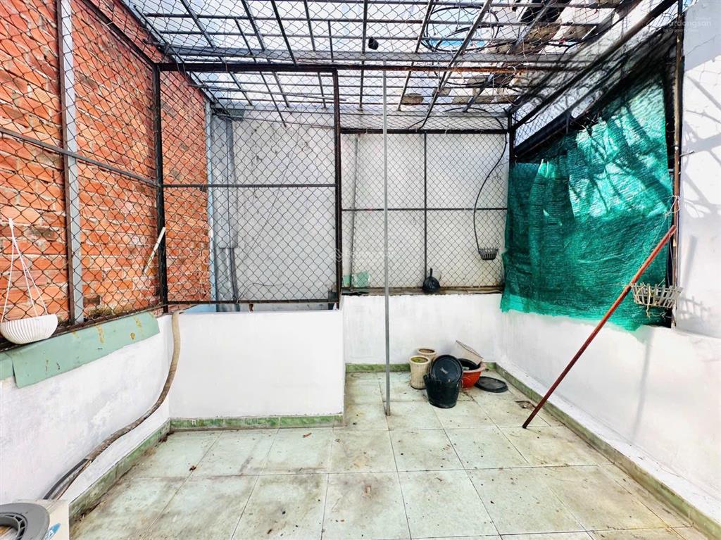 Nhà phố 4m x 15m 3 tầng hẻm nhựa 6m thông đường lâm thị hố p. tân chánh hiệp