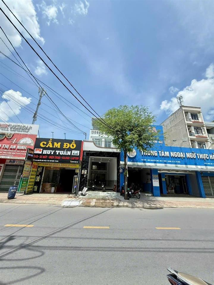 Bán nhà 4,2m x 26m 1 lửng 2 lầu mặt tiền đường nguyễn ảnh thủ kinh doanh đa ngành nghề