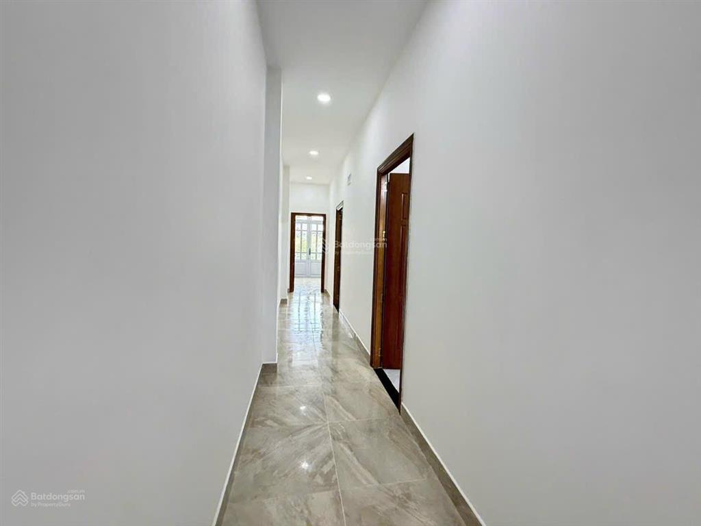 Bán nhà 4,2m x 26m 1 lửng 2 lầu mặt tiền đường nguyễn ảnh thủ kinh doanh đa ngành nghề