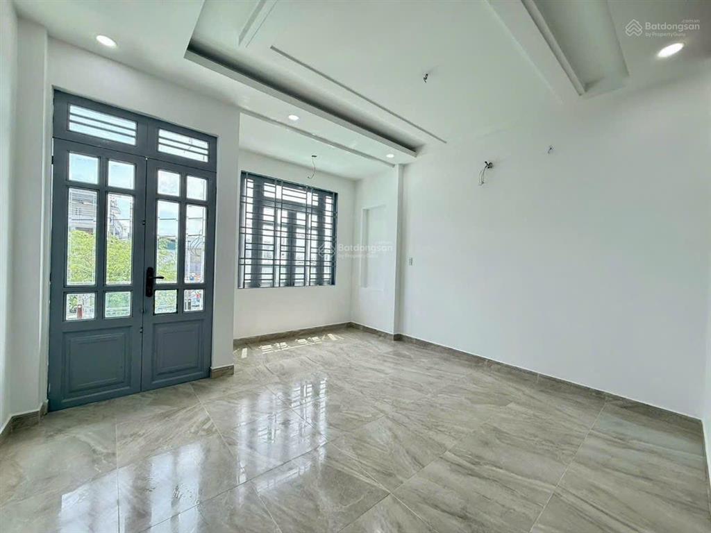 Bán nhà 4,2m x 26m 1 lửng 2 lầu mặt tiền đường nguyễn ảnh thủ kinh doanh đa ngành nghề