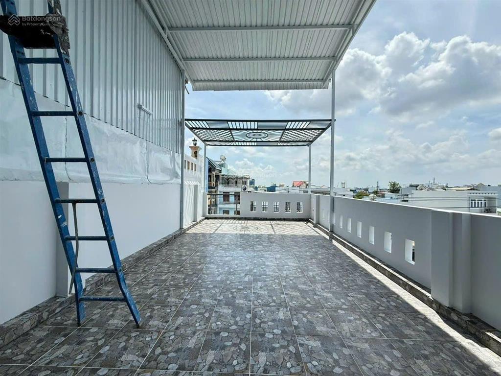 Bán nhà 4,2m x 26m 1 lửng 2 lầu mặt tiền đường nguyễn ảnh thủ kinh doanh đa ngành nghề