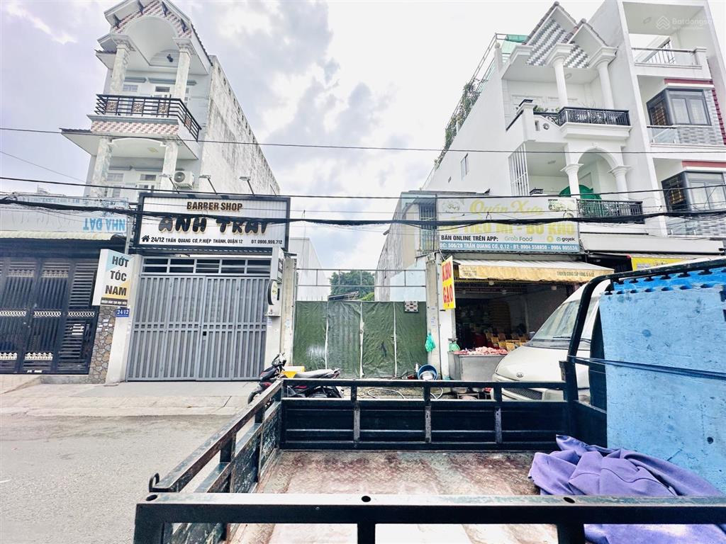 Chính chủ gửi bán đất 4m x 19m vuông vức mặt tiền đường trần quang cơ p. tân thới hiệp ngay chợ
