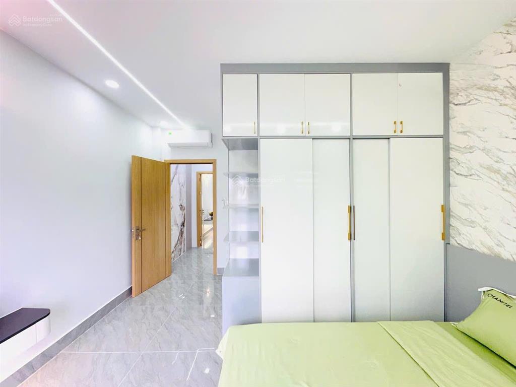 Nhà phố 4m x 14m 4,5 tầng 1/ ngắn đường lâm thị hố p. tân chánh hiệp chỉ sau nhà mặt tiền