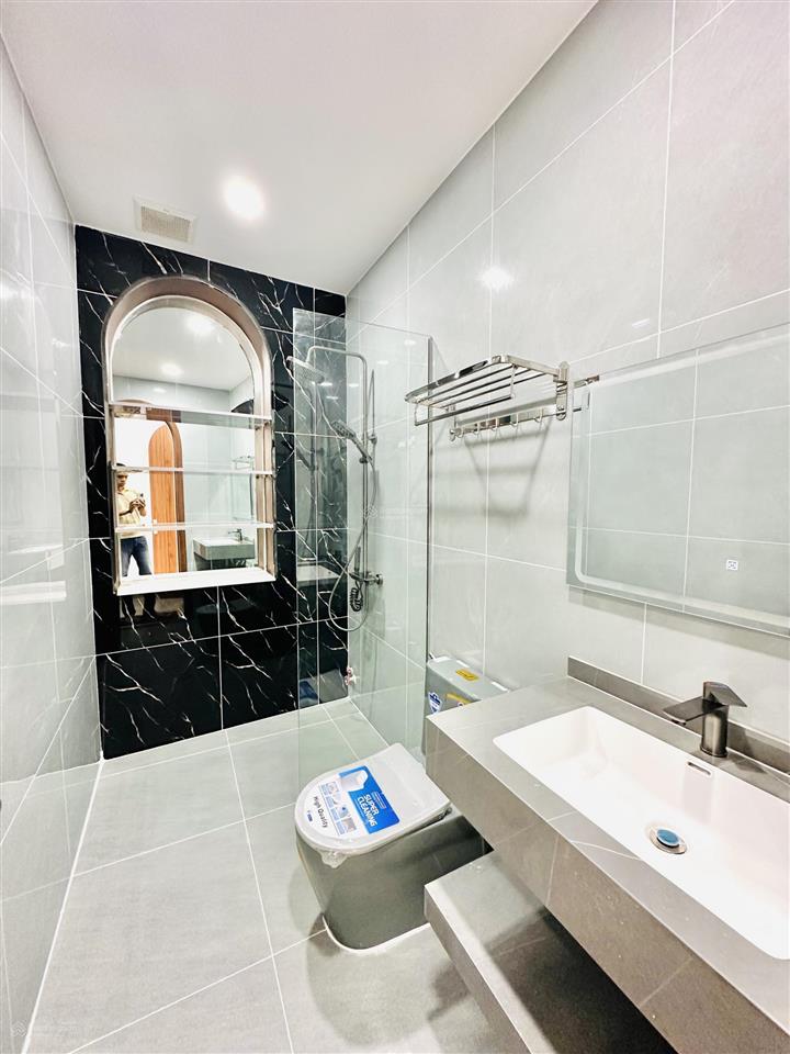 Giảm 500tr nhà phố 4,2m nở hậu 5m x 18m 1 lửng 3 lầu hẻm nhựa 7m cách đường dương thị mười chỉ 20m