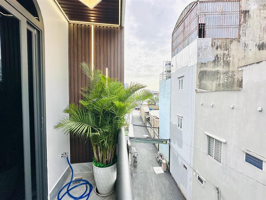Giảm 500tr nhà phố 4,2m nở hậu 5m x 18m 1 lửng 3 lầu hẻm nhựa 7m cách đường dương thị mười chỉ 20m