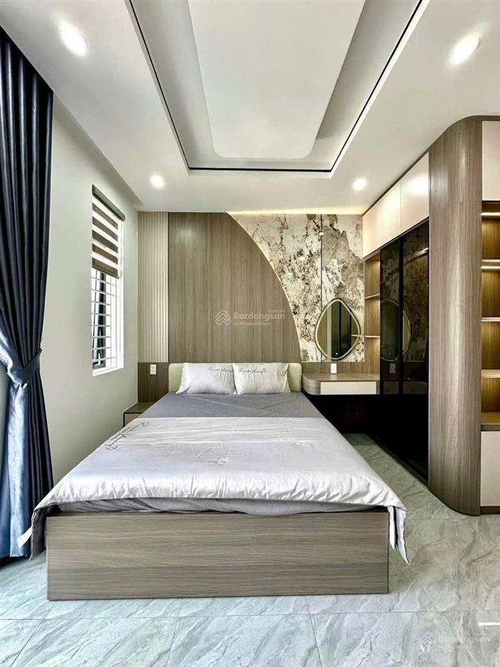 Hạ giá 600 triệu, nhà mặt tiền đường thạnh lộc 39 p. an phú đông dt 4m x 16m xây mới 4.5 tầng