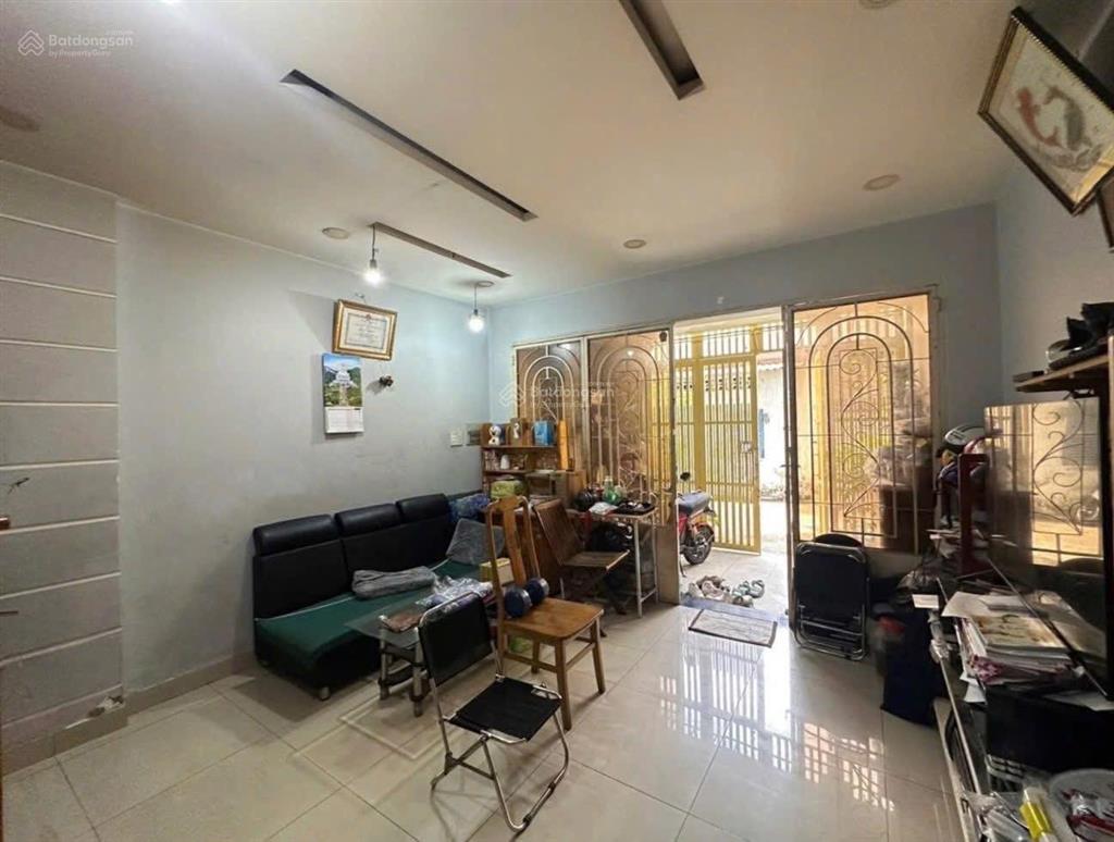 Giảm 200 triệu nhà 4m x 16m đường đông hưng thuận 17 ngay nguyễn văn quá và quang trung chợ cầu
