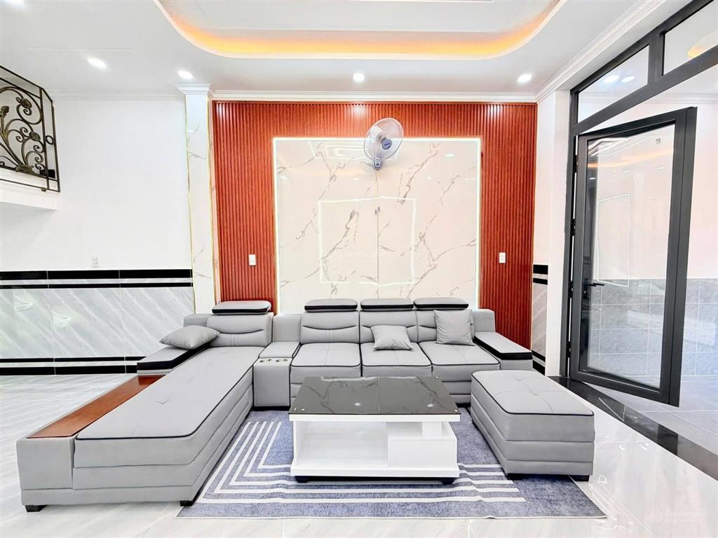 Nhà phố 4m x 16.5m 3 tầng full nội thất 1/ ngắn 20m ra đường tân thới hiệp 21 (đang mở rộng 30m)