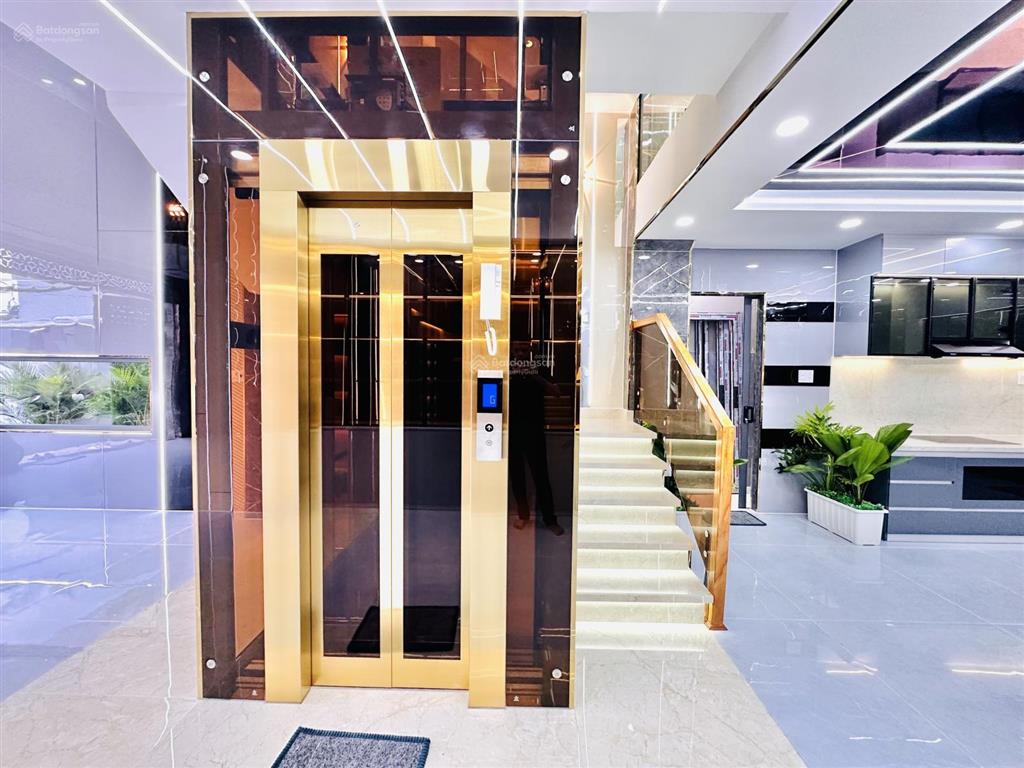 Giảm 600 triệu nhà 6.2m x 17.5m xây 4.5 tầng có thang máy cách mặt tiền đường thạnh xuân 25 chỉ 15m
