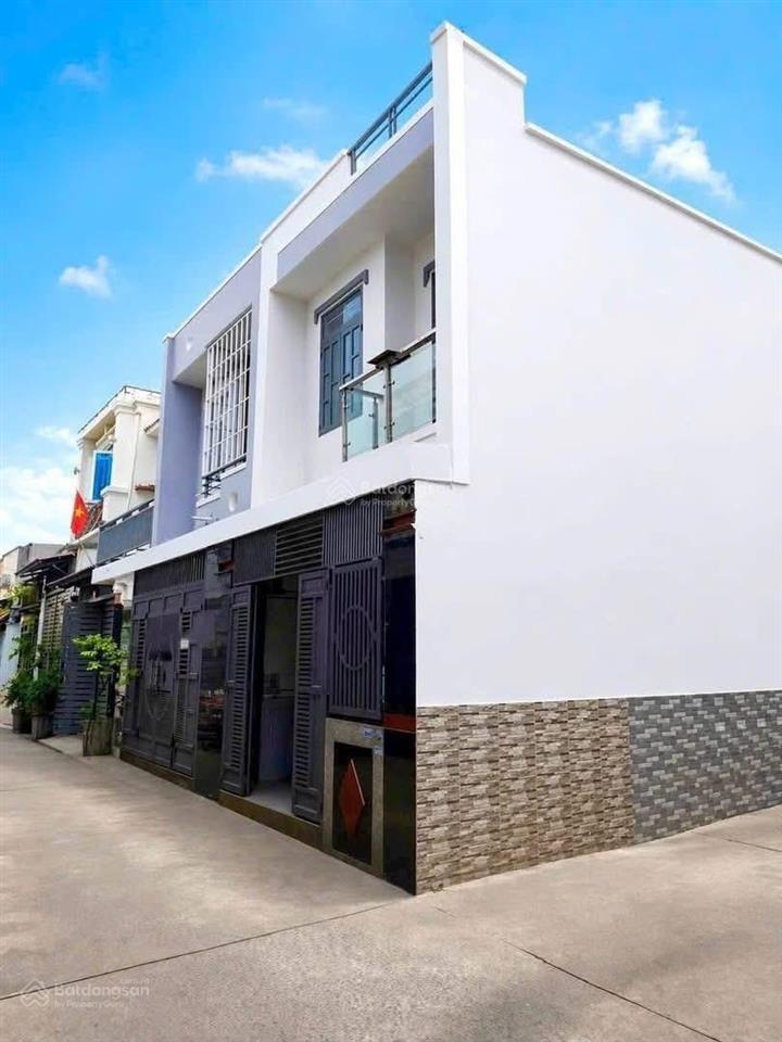 Giảm 500 triệu, nhà đẹp 2 mặt tiền hẻm xe hơi đường hiệp thành 35 gần nhà máy bia tiger