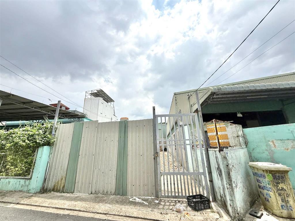 Bán lô đất 5m nở hậu 5,35m x 26m mặt tiền đường thới an 18 thích hợp xây khách sạn, chdv cho thuê