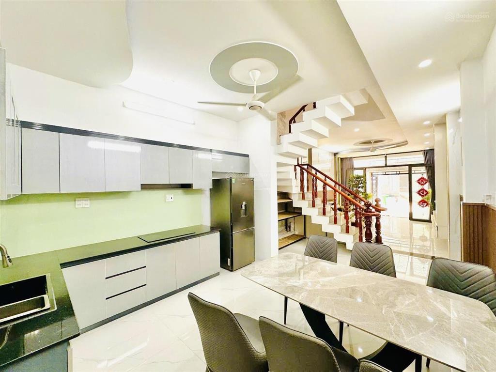 Bán nhà 4m x 19m 3 tầng hẻm 6m thông đường tô ngọc vân p. thạnh xuân  q12 giá chỉ 5.95 tỷ quá rẻ