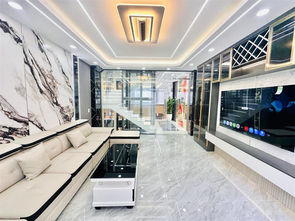Giảm 500 triệu nhà phố 4m x 16m xây mới 4.5 tầng có thang máy, hẻm 14m đường thới an 16 q12