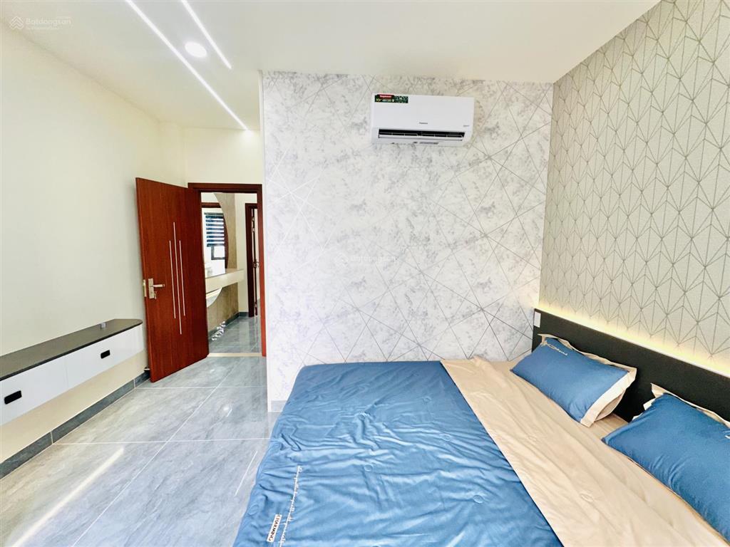 Bán nhà đẹp 4mx13m xây mới 4.5 tầng mặt tiền đường kdc an sương đường 8m thông đường dct 15 q12