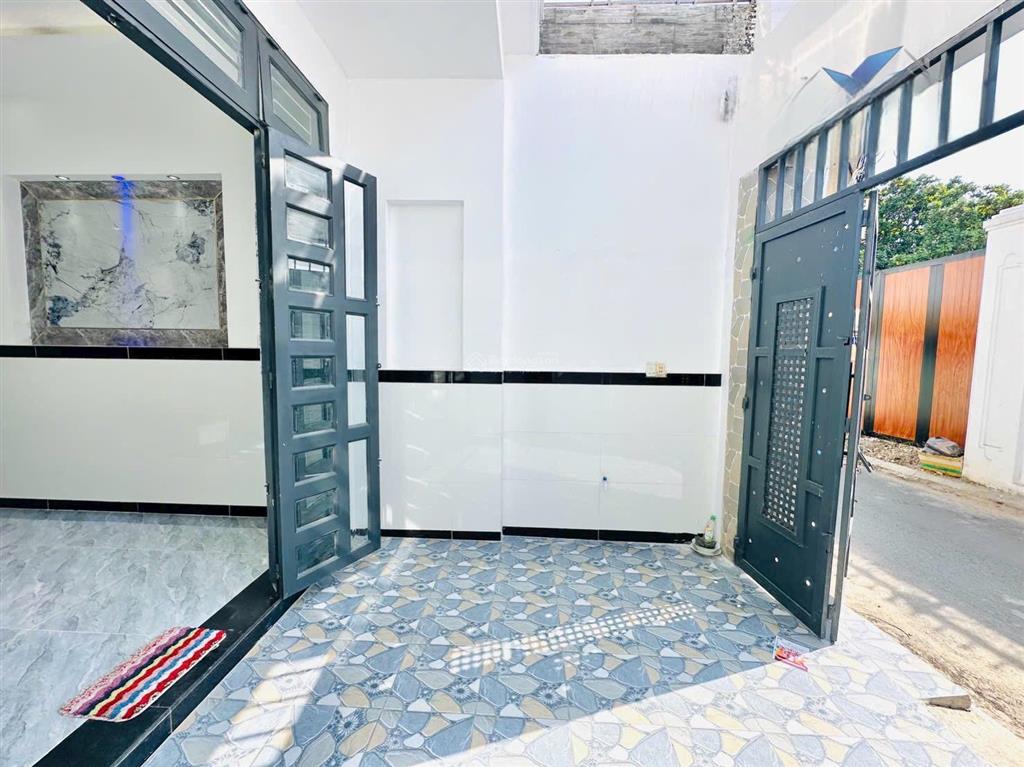 Bán nhà 4m x 19m 3 tầng hẻm thông xe hơi đường nguyễn thị búp p. trung mỹ tây ngay hiệp thành city