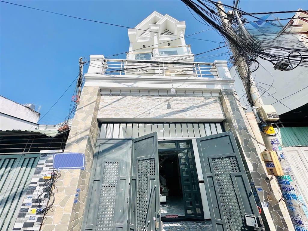 Bán nhà 4m x 19m 3 tầng hẻm thông xe hơi đường nguyễn thị búp p. trung mỹ tây ngay hiệp thành city