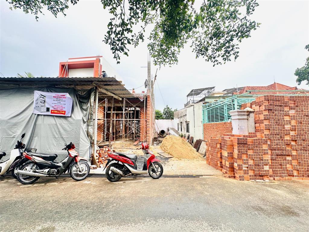 Giảm 450 triệu đất 4m x 23m full thổ cư mặt tiền đường thới an 18. p. thới an q12 giá 5.5 tỷ